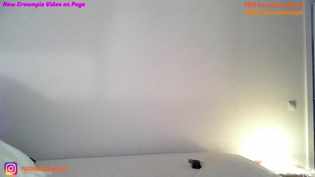 peachcreamcouple  03-04-2022